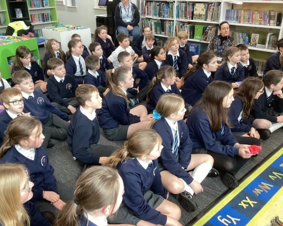 Year 6 Visit the Library